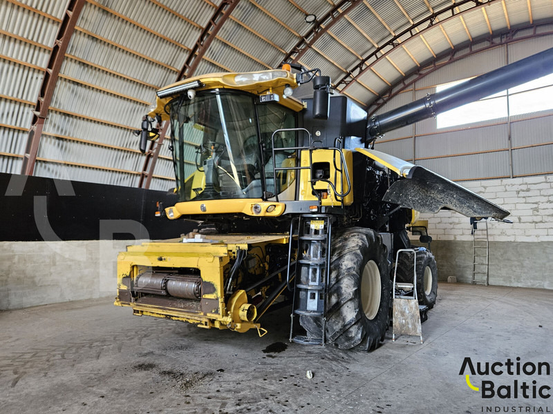 New Holland CR 9080 - حصادة شاملة: صور 1 New Holland CR 9080 - حصادة شاملة: صور 1