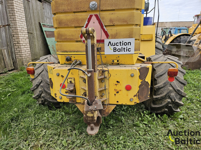 New Holland FX 50 - حصادة الأعلاف: صور 5 New Holland FX 50 - حصادة الأعلاف: صور 5