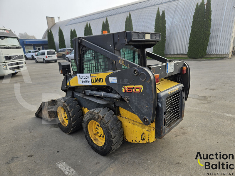 New Holland LS 160 - شيول صغير: صور 3 New Holland LS 160 - شيول صغير: صور 3