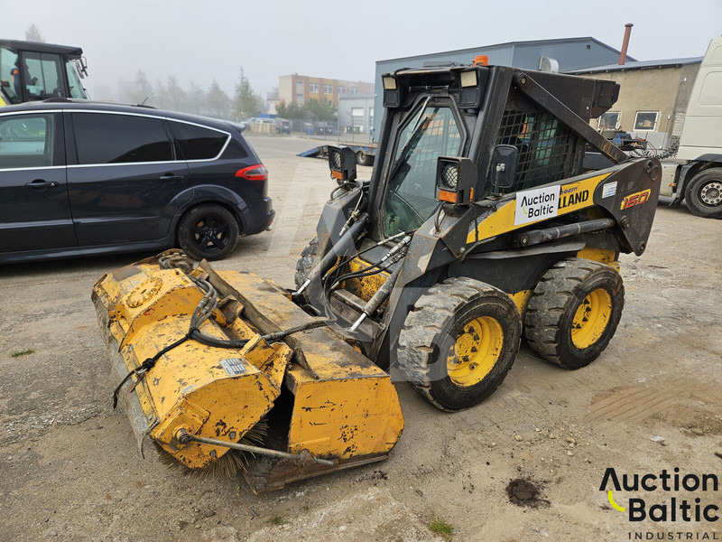 New Holland LS 160 - شيول صغير: صور 4 New Holland LS 160 - شيول صغير: صور 4