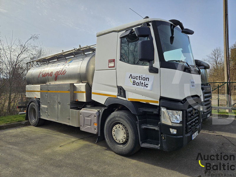Renault T - شاحنة صهريج: صور 1 Renault T - شاحنة صهريج: صور 1