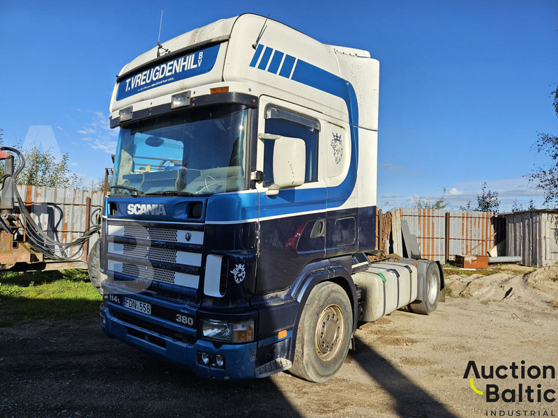 Scania R 114 LA - شاحنة جرار: صور 1 Scania R 114 LA - شاحنة جرار: صور 1