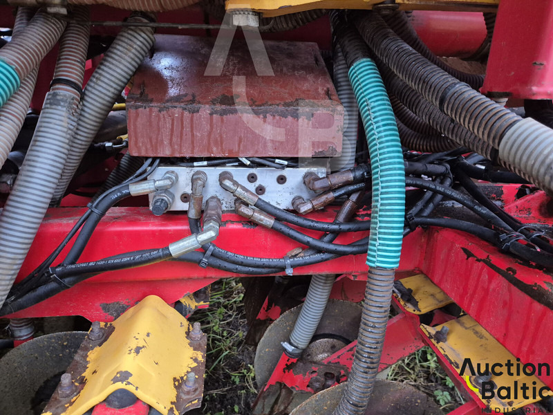 Vaderstad RapidA600S - الة بذر: صور 4 Vaderstad RapidA600S - الة بذر: صور 4