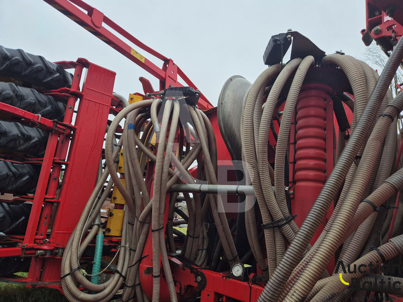 Vaderstad RapidA600S - الة بذر: صور 3 Vaderstad RapidA600S - الة بذر: صور 3