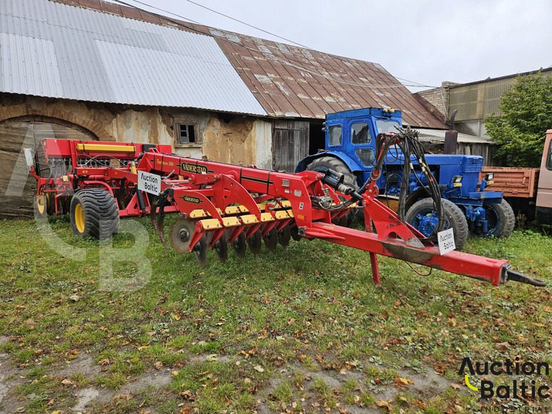 Vaderstad TD300 - الة بذر: صور 2 Vaderstad TD300 - الة بذر: صور 2