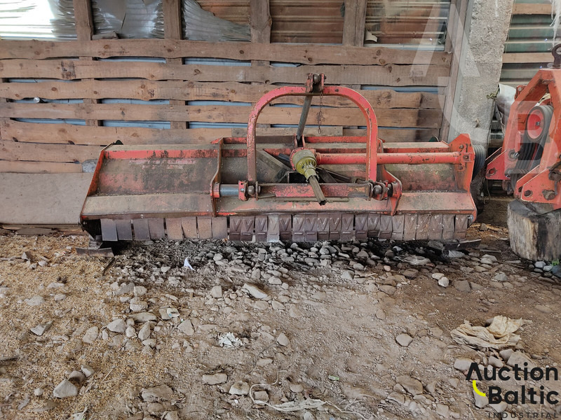 Vogel & Noot TST 300 - التقطيع جزازة/ ماكينات قطع الحشائش: صور 3 Vogel & Noot TST 300 - التقطيع جزازة/ ماكينات قطع الحشائش: صور 3