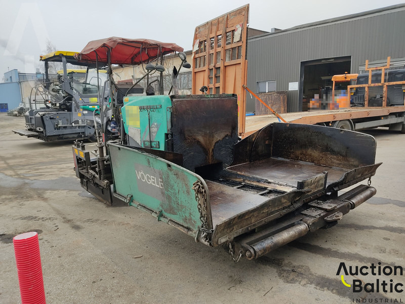 Vögele Super 800 - العامل بالقار: صور 2 Vögele Super 800 - العامل بالقار: صور 2