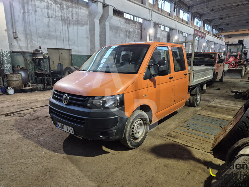 Volkswagen Transporter - الشاحنات الصغيرة المسطحة: صور 1 Volkswagen Transporter - الشاحنات الصغيرة المسطحة: صور 1