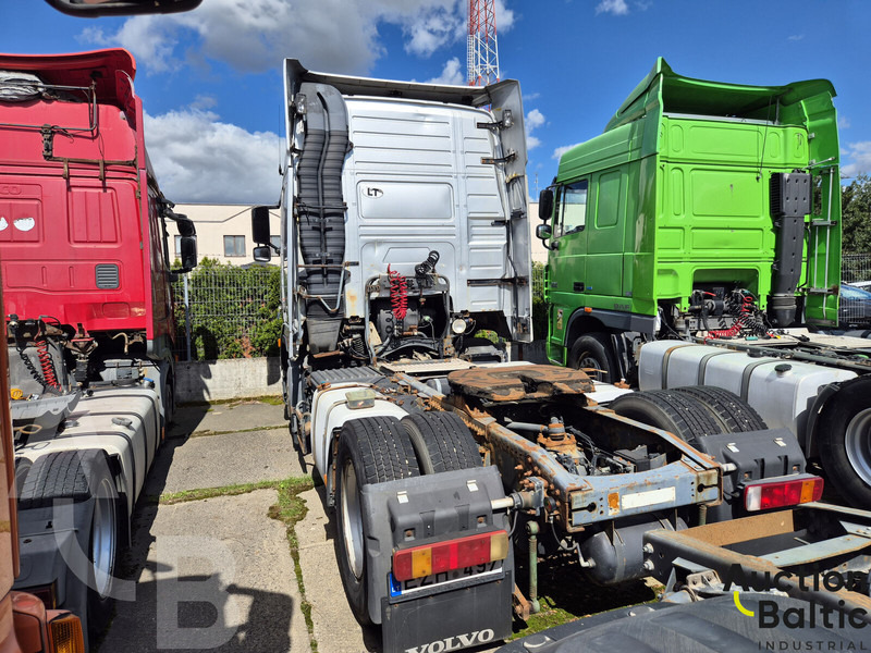 Volvo FH12 - شاحنة جرار: صور 4 Volvo FH12 - شاحنة جرار: صور 4