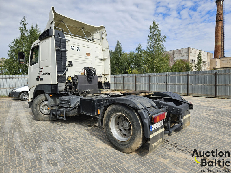 Volvo FH12 - شاحنة جرار: صور 3 Volvo FH12 - شاحنة جرار: صور 3