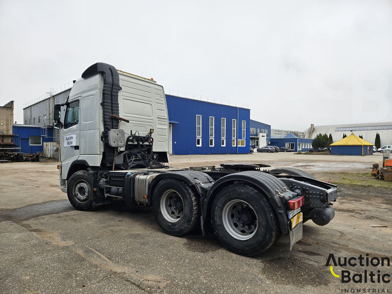 Volvo FH - شاحنة جرار: صور 4 Volvo FH - شاحنة جرار: صور 4