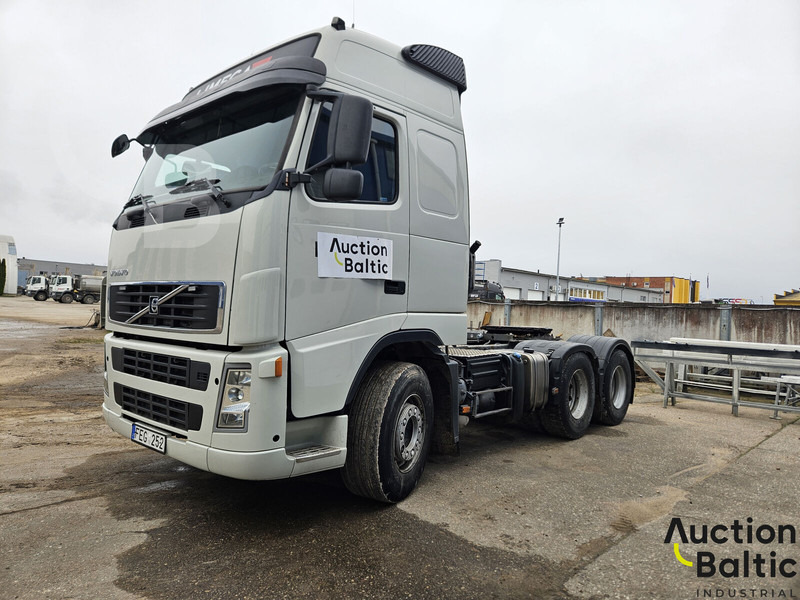 Volvo FH - شاحنة جرار: صور 1 Volvo FH - شاحنة جرار: صور 1