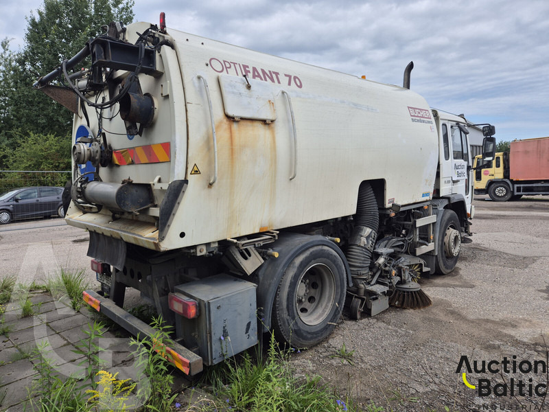 Volvo FL618 - سياره كنس شوارع: صور 4 Volvo FL618 - سياره كنس شوارع: صور 4