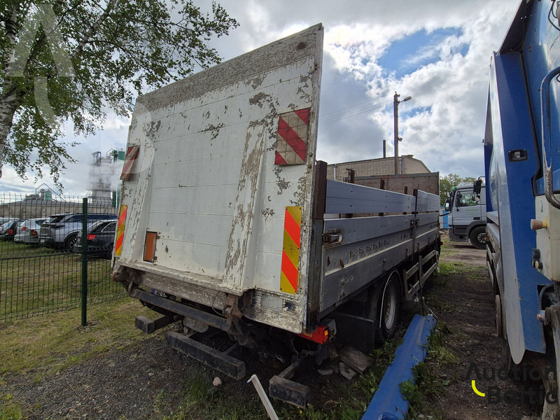 Volvo FL6 - شاحنات مسطحة: صور 4 Volvo FL6 - شاحنات مسطحة: صور 4