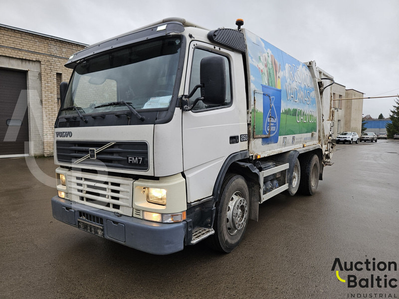 Volvo FM7 - شاحنة القمامة: صور 1 Volvo FM7 - شاحنة القمامة: صور 1