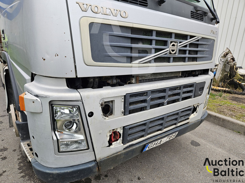 Volvo FM9 - شاحنة خلاطة خرسانة: صور 4 Volvo FM9 - شاحنة خلاطة خرسانة: صور 4