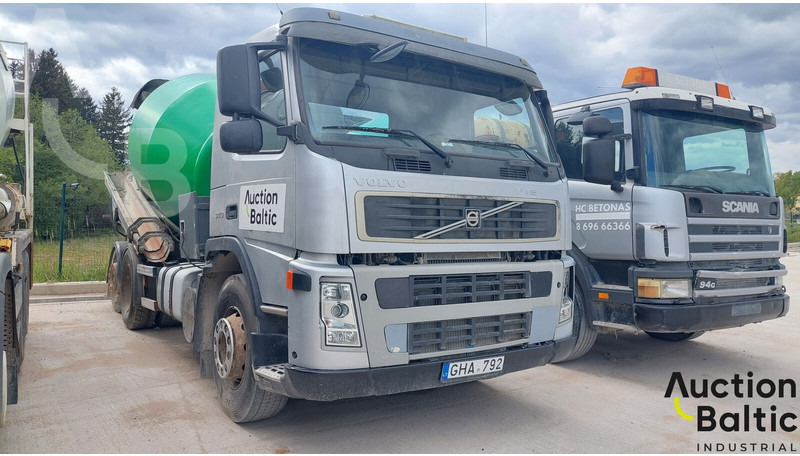 Volvo FM9 - شاحنة خلاطة خرسانة: صور 2 Volvo FM9 - شاحنة خلاطة خرسانة: صور 2