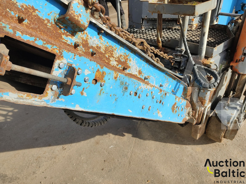 آلة أسفلت Wirtgen W35DC: صور 19