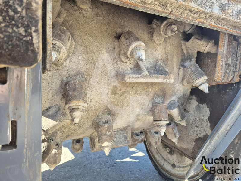 آلة أسفلت Wirtgen W50DC: صور 18