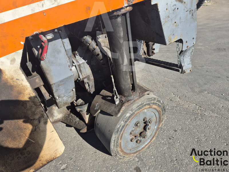 آلة أسفلت Wirtgen W50DC: صور 17