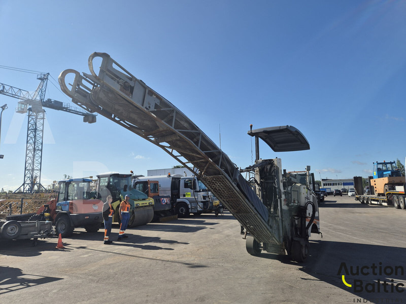 Wirtgen W50DC - آلة أسفلت: صور 5 Wirtgen W50DC - آلة أسفلت: صور 5