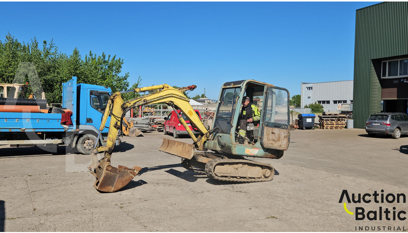 Yanmar B 27-2 A - حفارة مصغرة: صور 1 Yanmar B 27-2 A - حفارة مصغرة: صور 1