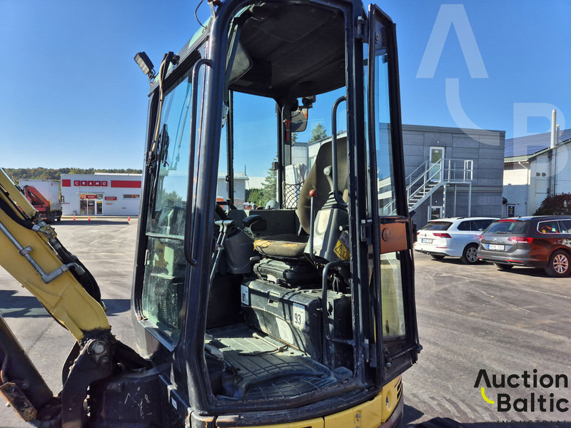 Yanmar Vio 33 U - حفارة مصغرة: صور 5 Yanmar Vio 33 U - حفارة مصغرة: صور 5