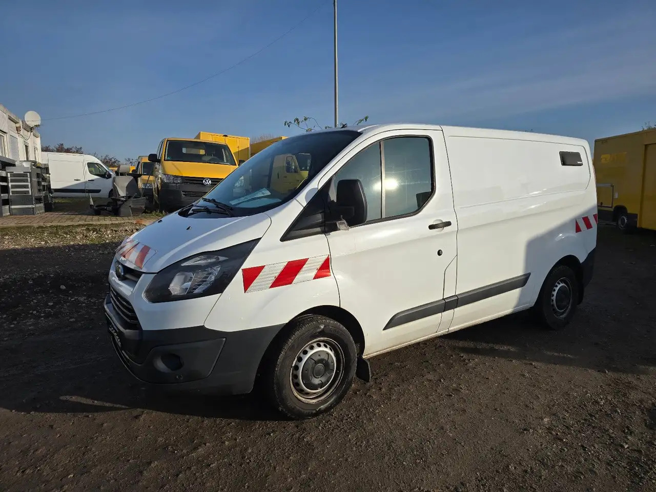 Ford Transit Custom/Werkstattfahrzeug - فان: صور 2 Ford Transit Custom/Werkstattfahrzeug - فان: صور 2