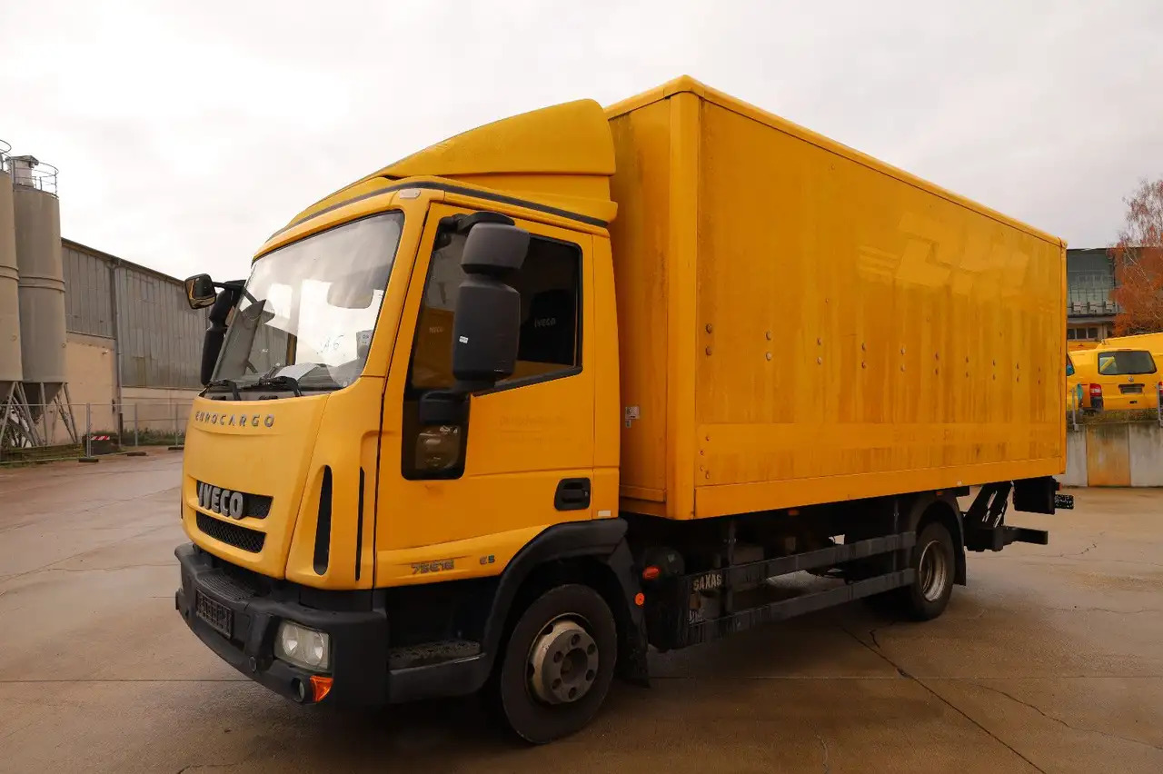 Iveco IG80EL2BA/1. Hand/Koffer - بصندوق مغلق شاحنة: صور 3 Iveco IG80EL2BA/1. Hand/Koffer - بصندوق مغلق شاحنة: صور 3