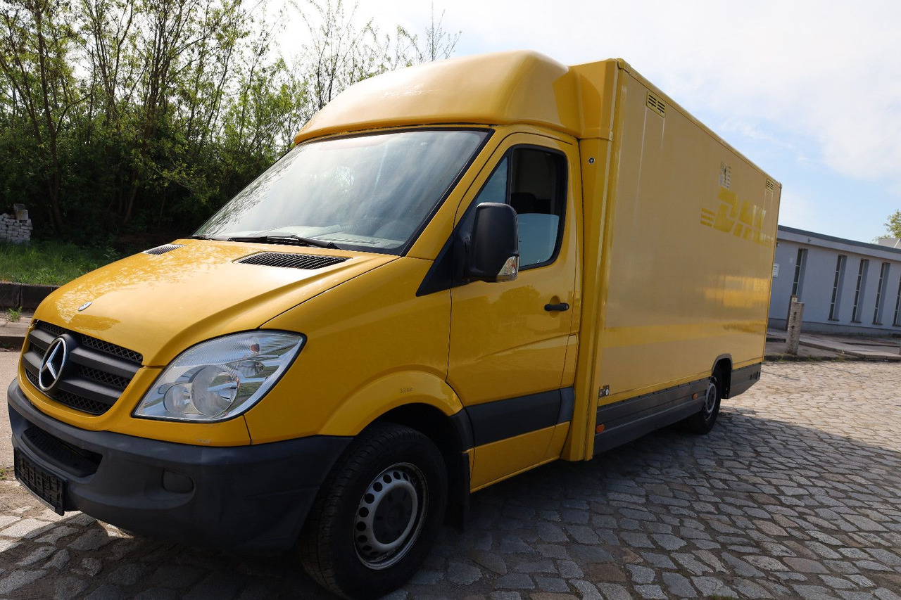 Mercedes-Benz Sprinter II Pritsche/ Koffer/Regalsystem - الشاحنات الصغيرة صندوق مغلق: صور 3 Mercedes-Benz Sprinter II Pritsche/ Koffer/Regalsystem - الشاحنات الصغيرة صندوق مغلق: صور 3