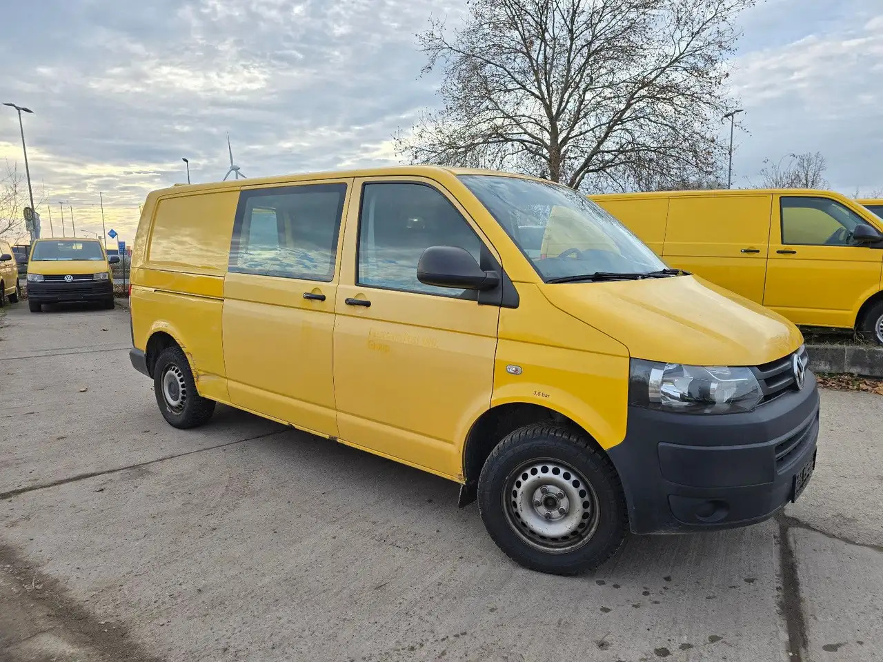 Volkswagen T5 lang Transporter Kasten-Kombi 2.0 TDI/EU5 - فان: صور 2 Volkswagen T5 lang Transporter Kasten-Kombi 2.0 TDI/EU5 - فان: صور 2