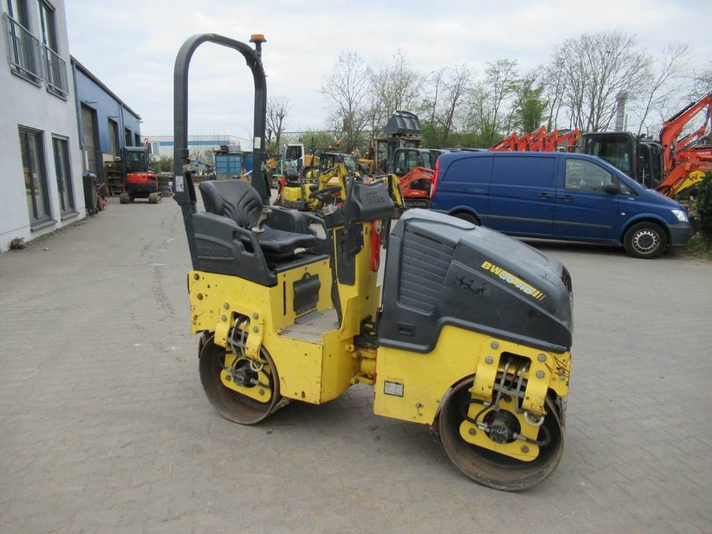 Bomag BW 80 AD-5 - مدحلة الأسفلت: صور 2 Bomag BW 80 AD-5 - مدحلة الأسفلت: صور 2