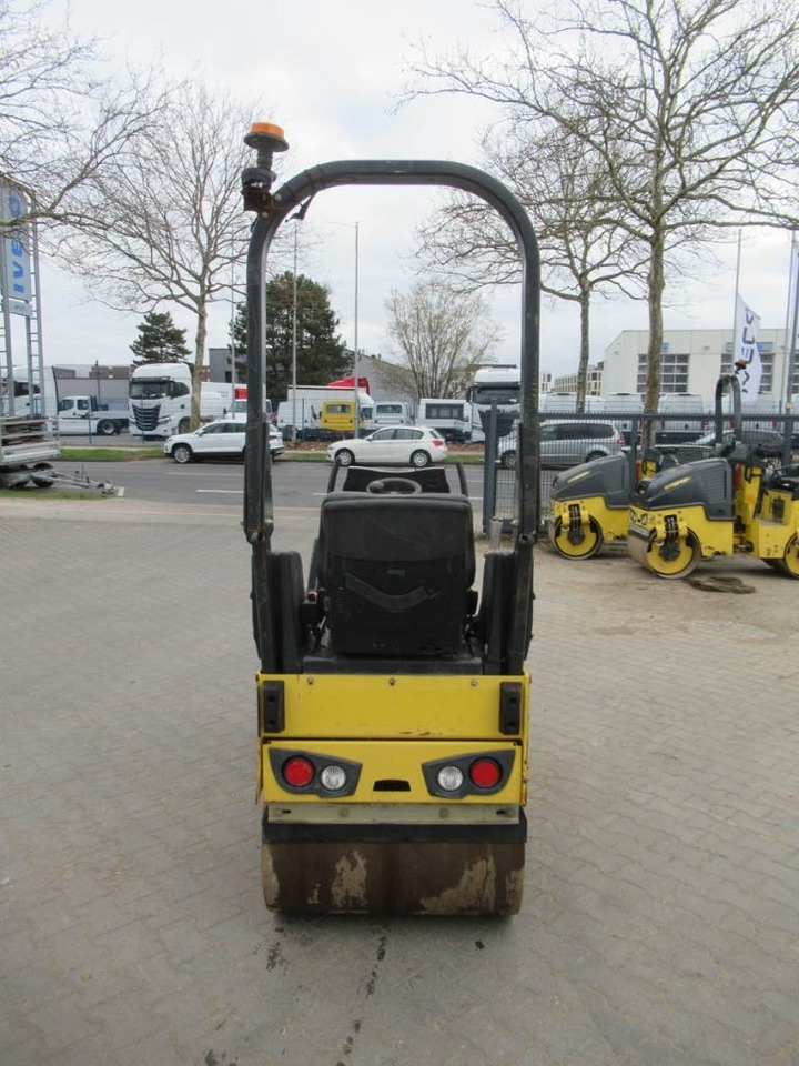 Bomag BW 80 AD-5 - مدحلة الأسفلت: صور 4 Bomag BW 80 AD-5 - مدحلة الأسفلت: صور 4