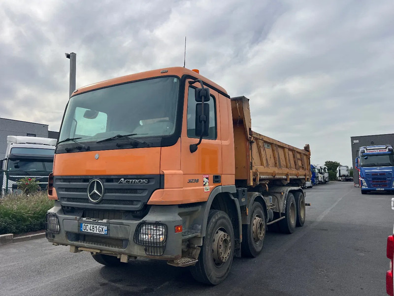Mercedes-Benz Actros 3336 8x4 TIPPER**3 Pedals**Actros 3336** - قلابات: صور 5 Mercedes-Benz Actros 3336 8x4 TIPPER**3 Pedals**Actros 3336** - قلابات: صور 5