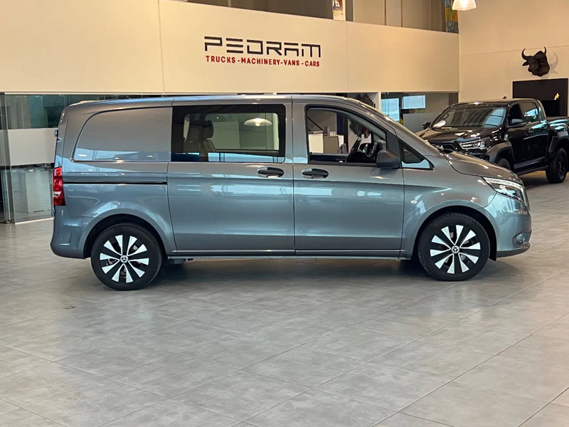 Mercedes-Benz Vito 119 4x4*4-MATIC*6 Seats*TOP CONDITIE* - فان, الشاحنات الصغيرة كابينة مزدوجة: صور 3 Mercedes-Benz Vito 119 4x4*4-MATIC*6 Seats*TOP CONDITIE* - فان, الشاحنات الصغيرة كابينة مزدوجة: صور 3
