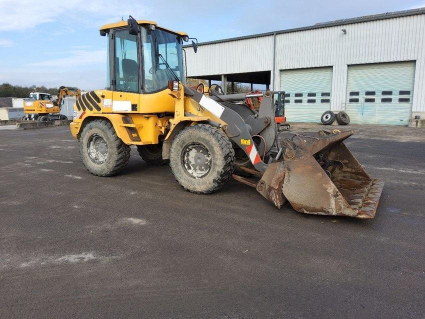 Volvo L 30 B-Z/K incl. 3-1-shovel and pal.-fork - اللودر بعجل: صور 4 Volvo L 30 B-Z/K incl. 3-1-shovel and pal.-fork - اللودر بعجل: صور 4
