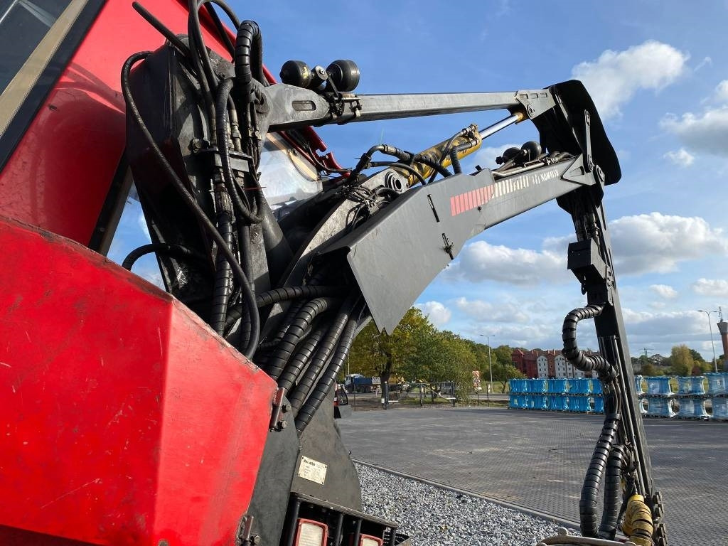 Komatsu 911.5 - الحصادات: صور 5 Komatsu 911.5 - الحصادات: صور 5