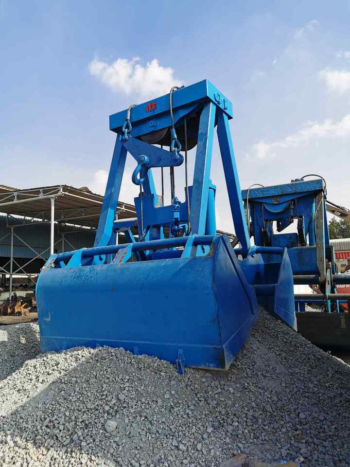 AME Electro Hydraulic Wireless Remote Control Clamshell Grapple - دلو انتزاع - الرافعة: صور 1 AME Electro Hydraulic Wireless Remote Control Clamshell Grapple - دلو انتزاع - الرافعة: صور 1