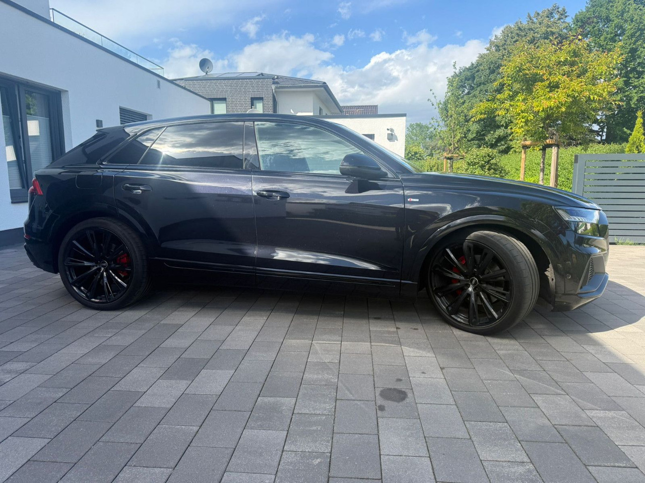 Audi Q8 50 TDI quattro S-Line 1. Hand Vollausstattung - سيارة دفع رباعي: صور 4 Audi Q8 50 TDI quattro S-Line 1. Hand Vollausstattung - سيارة دفع رباعي: صور 4