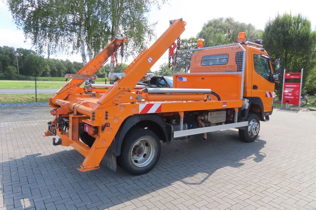FUSO Canter 6 C 18 4x4 Kommunal Winterdienst - قلاب صغير: صور 4 FUSO Canter 6 C 18 4x4 Kommunal Winterdienst - قلاب صغير: صور 4