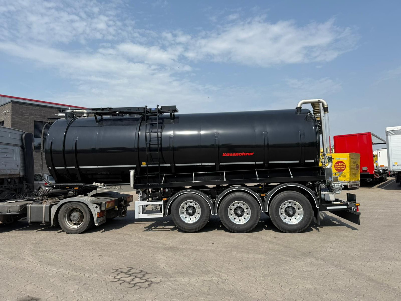 Kässbohrer K.STN L 30 Edelstahl Tanker Gülle Naturabfall - نصف مقطورة صهريج: صور 5 Kässbohrer K.STN L 30 Edelstahl Tanker Gülle Naturabfall - نصف مقطورة صهريج: صور 5