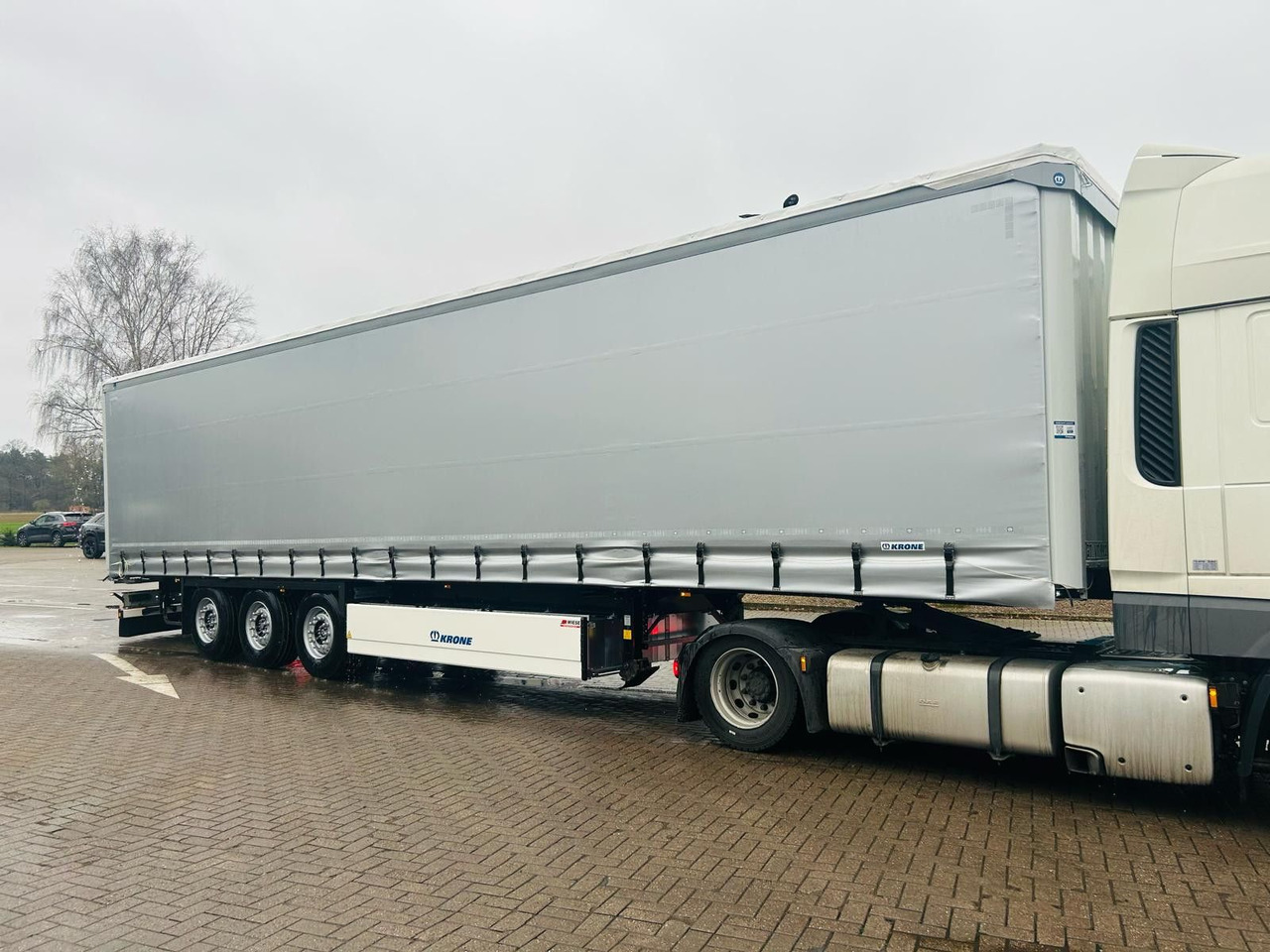 Krone SDP 27 - 5 Stück sofort verfügbar! - الخيمة نصف مقطورة: صور 4 Krone SDP 27 - 5 Stück sofort verfügbar! - الخيمة نصف مقطورة: صور 4