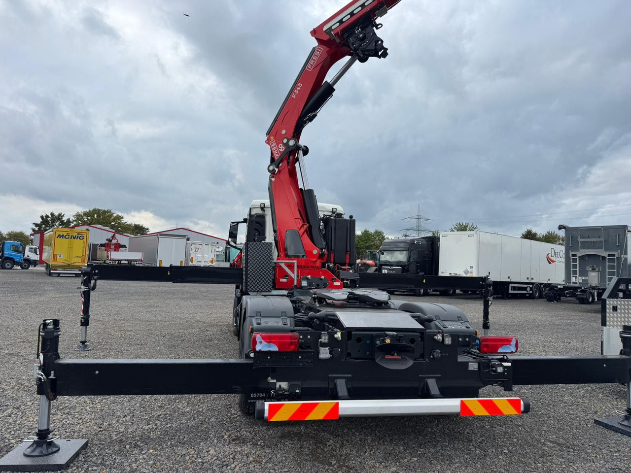 MAN 26.470 6x4-4 Hydrodrive Fassi Kran F545 Jib - شاحنة كرين: صور 3 MAN 26.470 6x4-4 Hydrodrive Fassi Kran F545 Jib - شاحنة كرين: صور 3