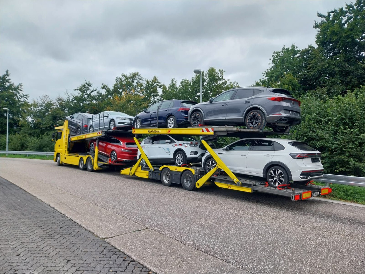 MAN TGS 18.400 Autotransporter Komplettgespann - شاحنة نقل سيارات شاحنة: صور 2 MAN TGS 18.400 Autotransporter Komplettgespann - شاحنة نقل سيارات شاحنة: صور 2