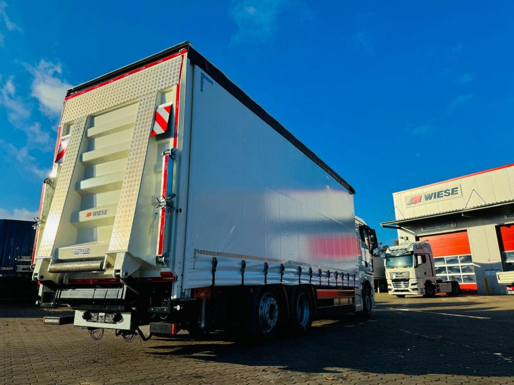MAN TGX 26.440 6x2 LL Schwerlast Ladebordwand/Rampe - شاحنة نقل سيارات شاحنة: صور 4 MAN TGX 26.440 6x2 LL Schwerlast Ladebordwand/Rampe - شاحنة نقل سيارات شاحنة: صور 4