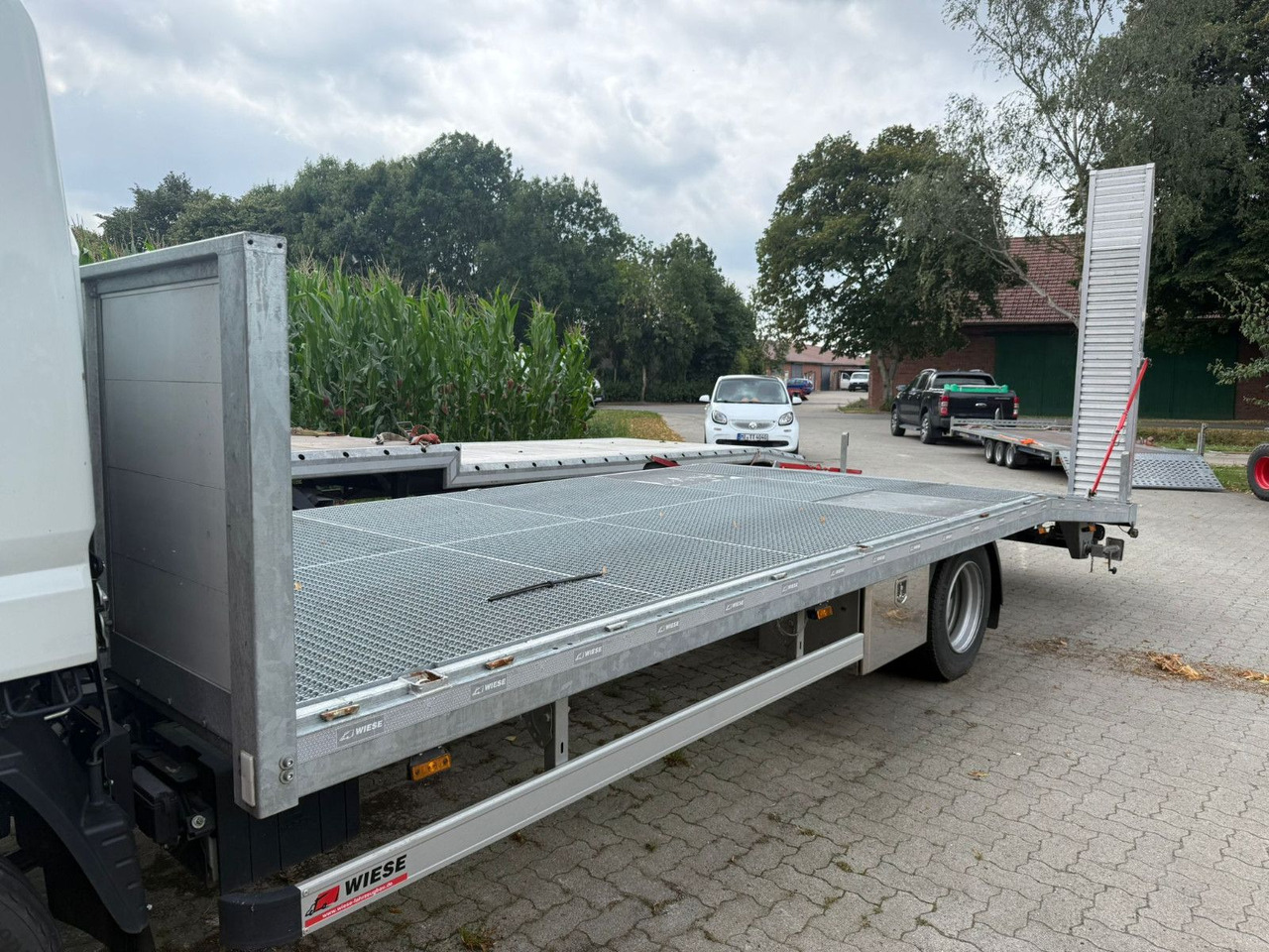 Mitsubishi Fuso Canter 7C18 Arbeitsbühnentransporter - سيارة السحب للتصليح: صور 5 Mitsubishi Fuso Canter 7C18 Arbeitsbühnentransporter - سيارة السحب للتصليح: صور 5