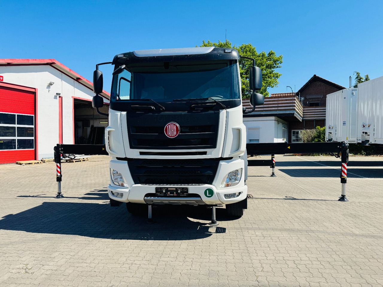 Tatra 6x6x6 Phoenix Fassi F545RA.2.27 L214 V20 - شاحنات مسطحة, شاحنة كرين: صور 3 Tatra 6x6x6 Phoenix Fassi F545RA.2.27 L214 V20 - شاحنات مسطحة, شاحنة كرين: صور 3