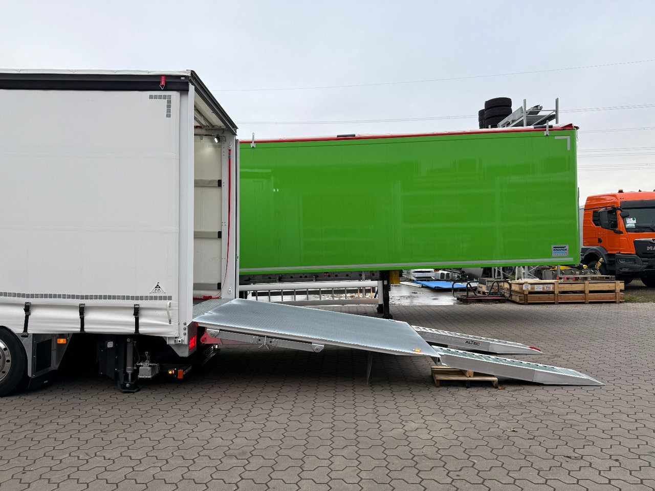 Volvo FH 500 Gabelstaplertransporter LBW 9t Dhollandia - سيارة السحب للتصليح: صور 3 Volvo FH 500 Gabelstaplertransporter LBW 9t Dhollandia - سيارة السحب للتصليح: صور 3