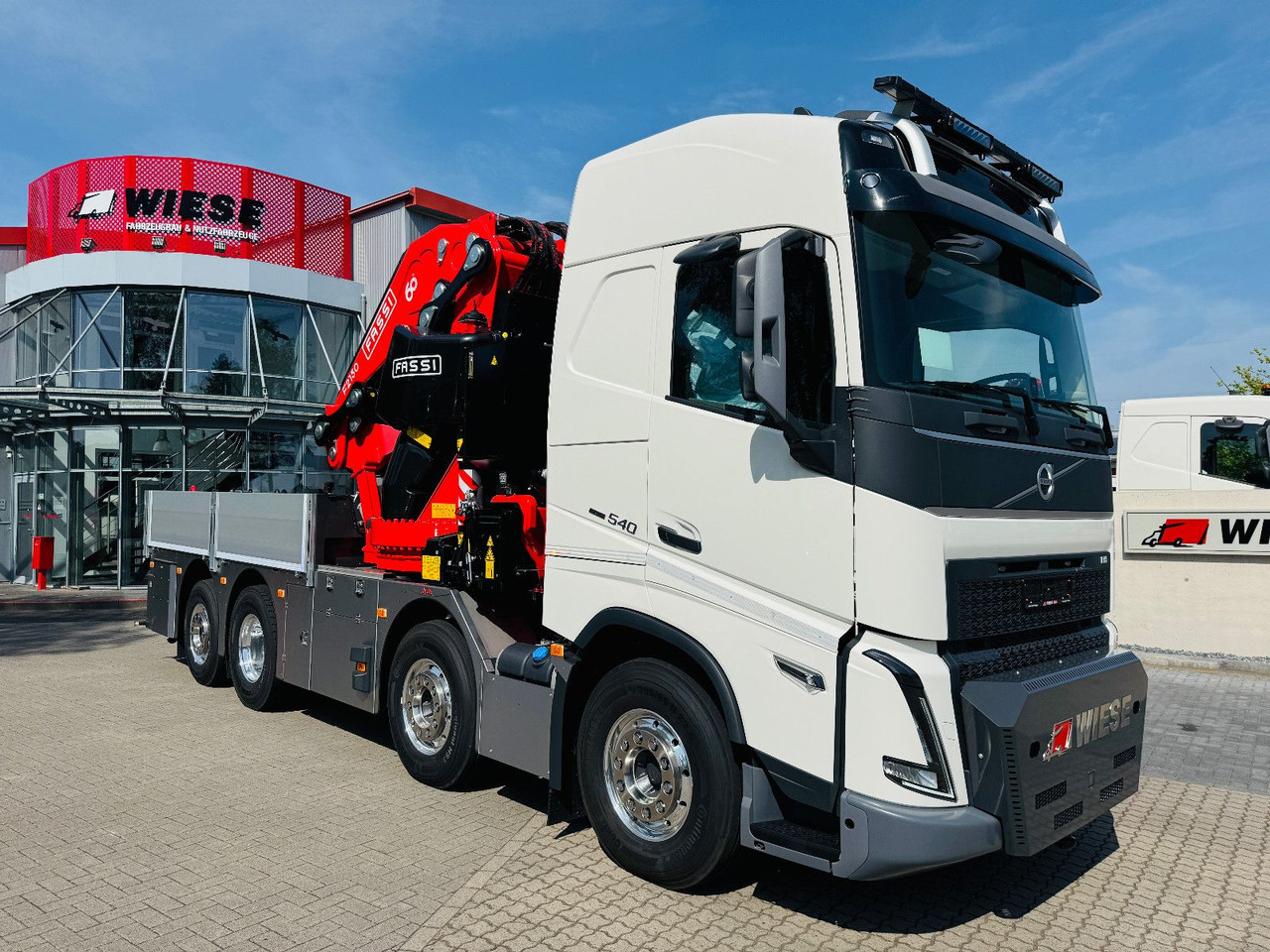 Volvo FH 540 mit Fassi F2150RAL Fly Jib + Winde - شاحنة كرين: صور 5 Volvo FH 540 mit Fassi F2150RAL Fly Jib + Winde - شاحنة كرين: صور 5