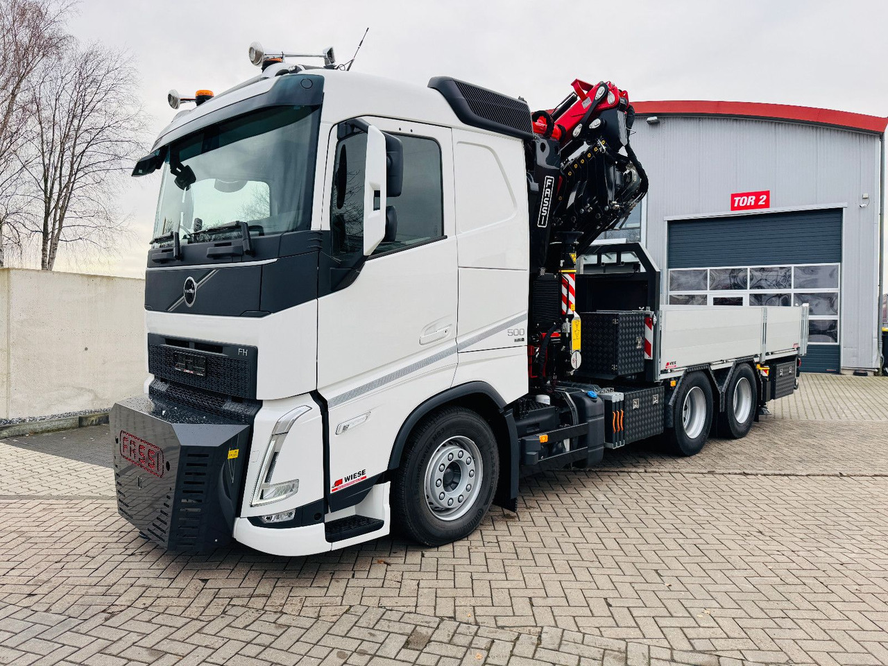 Volvo FH500 6x4 Fassi F545RA 2.27 mit Jib und Winde - شاحنات مسطحة, شاحنة كرين: صور 1 Volvo FH500 6x4 Fassi F545RA 2.27 mit Jib und Winde - شاحنات مسطحة, شاحنة كرين: صور 1